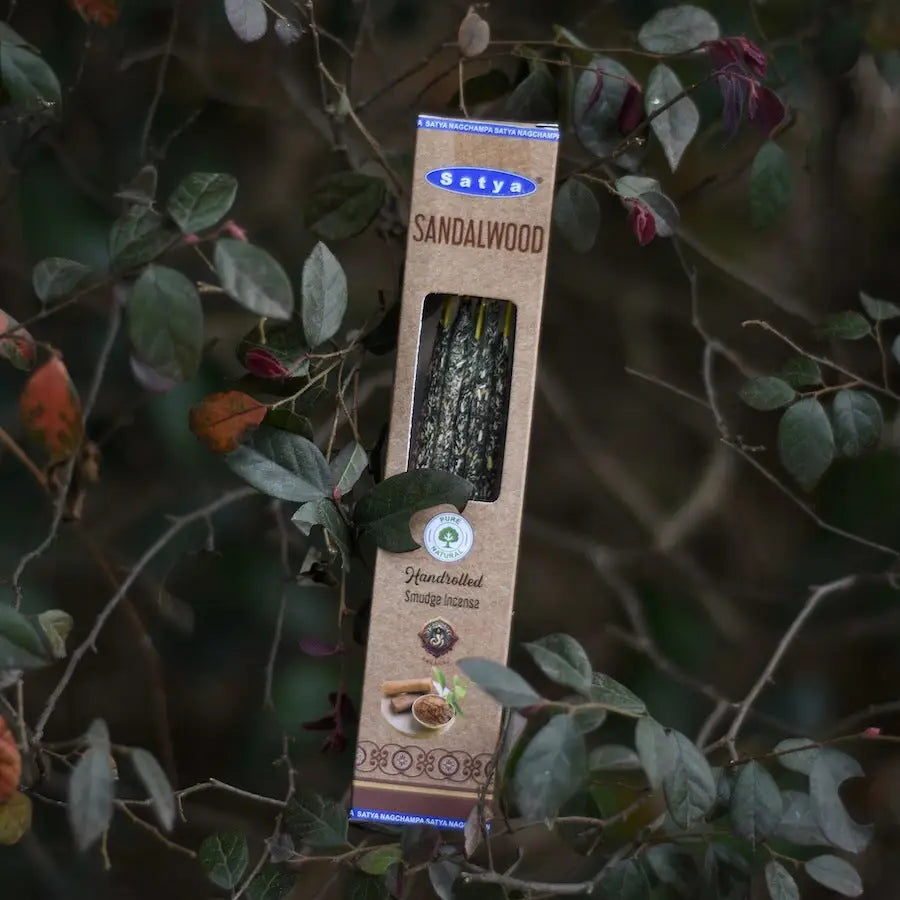 Satya White Sage & Lavender Incense Sticks - Sandalwood